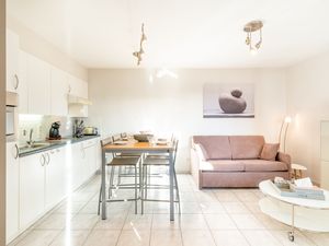 23658630-Ferienwohnung-4-Koksijde-300x225-1