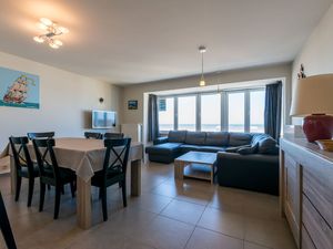 23658668-Ferienwohnung-8-Koksijde-300x225-0