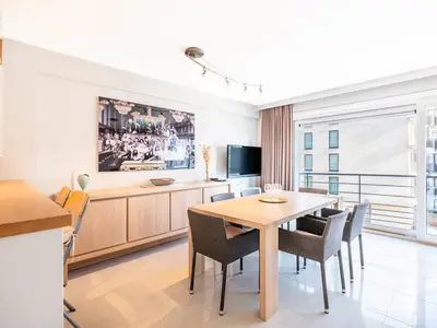 DiningRoom
