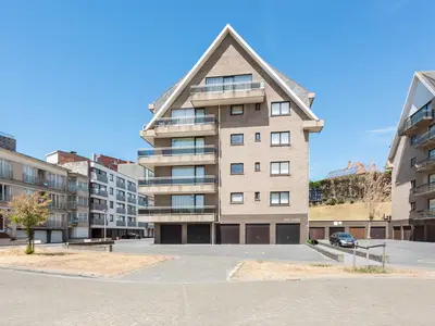 ExteriorSummer