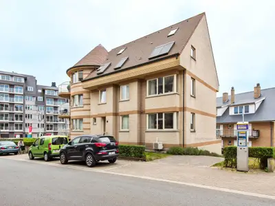 Außenseite Ferienhaus [Sommer]