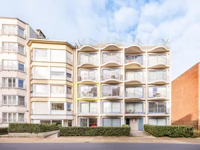 Außenseite Ferienhaus [Sommer]