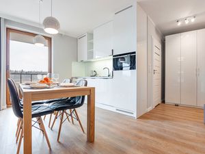 23938968-Ferienwohnung-4-Kolberg-300x225-2