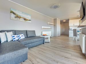 23938952-Ferienwohnung-4-Kolberg-300x225-5