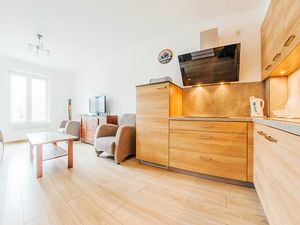 23938879-Ferienwohnung-4-Kolberg-300x225-2