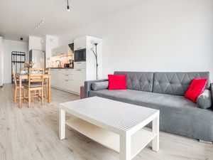 23938875-Ferienwohnung-4-Kolberg-300x225-3