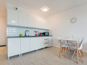 23938883-Ferienwohnung-4-Kolberg-300x225-1