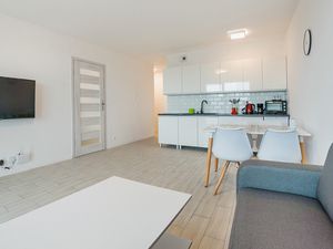 23938883-Ferienwohnung-4-Kolberg-300x225-4