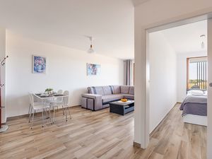 23938911-Ferienwohnung-4-Kolberg-300x225-3