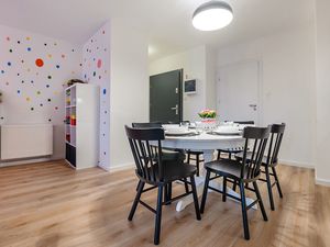 23938960-Ferienwohnung-6-Kolberg-300x225-3