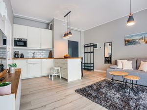 23938886-Ferienwohnung-4-Kolberg-300x225-1