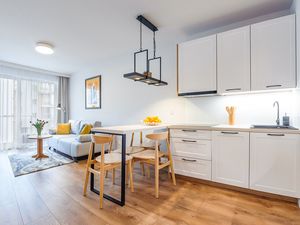 23938889-Ferienwohnung-4-Kolberg-300x225-0