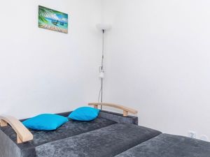 22173471-Ferienwohnung-4-Kolberg-300x225-1