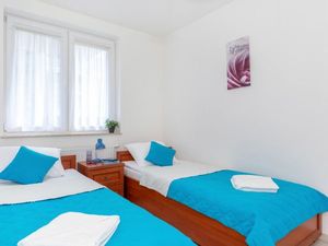 22173471-Ferienwohnung-4-Kolberg-300x225-2