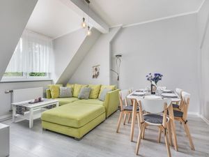 23283287-Ferienwohnung-6-Kolberg-300x225-0