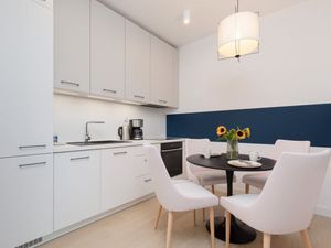 23476147-Ferienwohnung-4-Kolberg-300x225-5