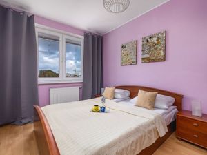 23874302-Ferienwohnung-4-Kolberg-300x225-1