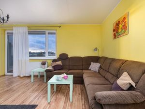 23874302-Ferienwohnung-4-Kolberg-300x225-5