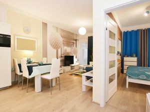 23356613-Ferienwohnung-4-Kolberg-300x225-4