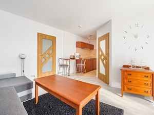 23952013-Ferienwohnung-4-Kolberg-300x225-1