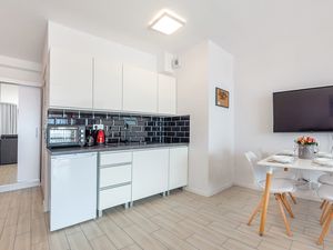 23938885-Ferienwohnung-4-Kolberg-300x225-5