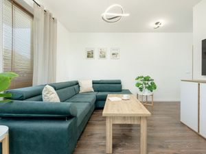 24006155-Ferienwohnung-6-Kolberg-300x225-5