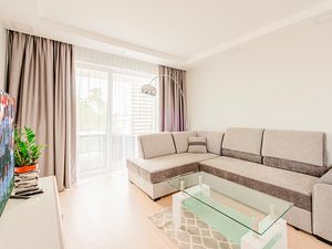 23952267-Ferienwohnung-6-Kolberg-300x225-3