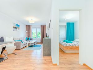 23971487-Ferienwohnung-4-Kolberg-300x225-3