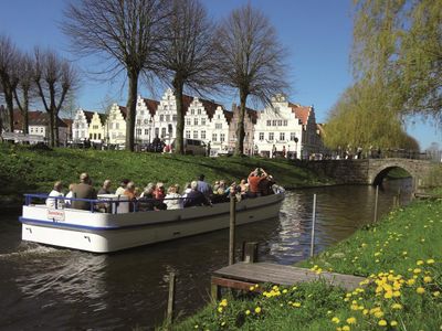 Grachtenfahrt in Friedrichstadt