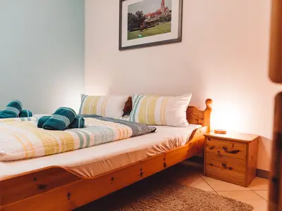 Blaues Schlafzimmer Ferienwohnung am Mainradweg Beuerlein Martin Stammheim Kolitzheim