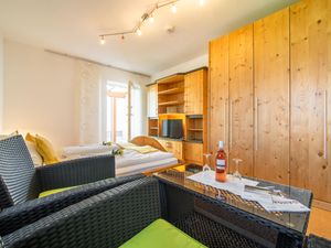 23895844-Ferienwohnung-3-Kolsassberg-300x225-5