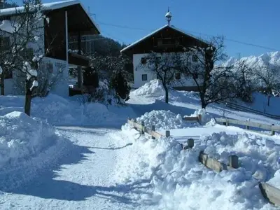 Hausansicht Winter