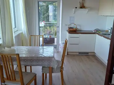 1. Küche Blick Terasse