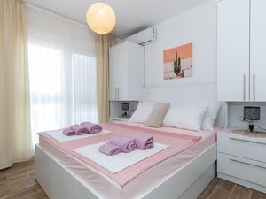 23752017-Ferienwohnung-6-Komarna-300x225-4