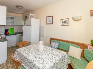 23824584-Ferienwohnung-3-Komarna-300x225-3