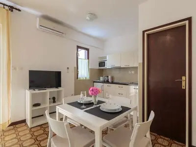 Ferienwohnung für 2 Personen in Komiža 4/10