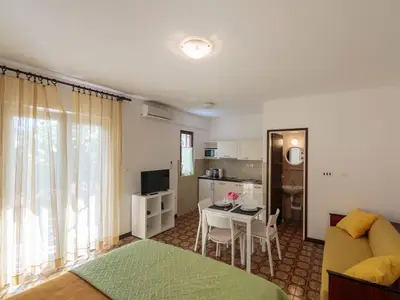 Ferienwohnung für 2 Personen in Komiža 9/10