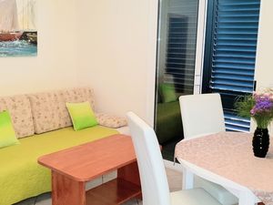 Ferienwohnung für 5 Personen (45 m²) in Komolac