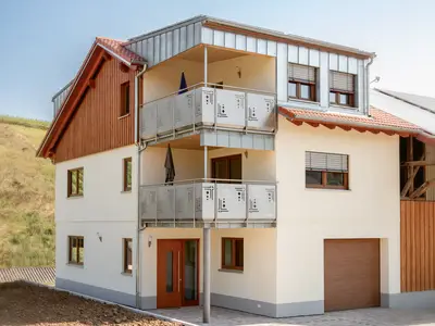 Parklätze vor der Tür