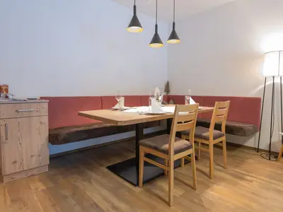 DiningRoom