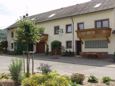 Weingut-Ferienwohnungen Lorenz (1)