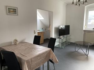 23968009-Ferienwohnung-2-Konz-300x225-5