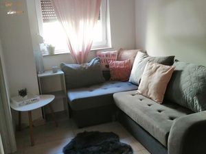 23781794-Ferienwohnung-3-Koper-300x225-2