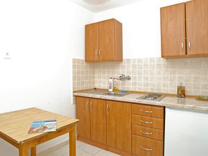 23844510-Ferienwohnung-3-Korcula/Vela Luka-300x225-1