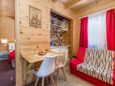 Ferienwohnung für 2 Personen in Korenica 8/10