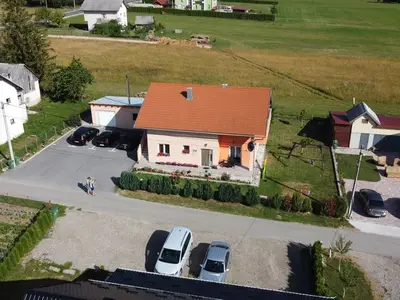 Ferienwohnung für 4 Personen in Korenica 1/10