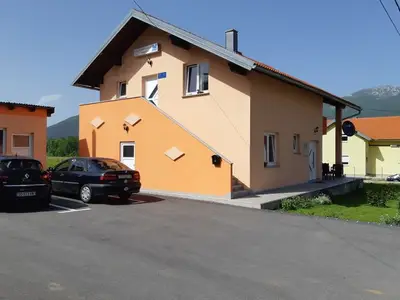 Ferienwohnung für 4 Personen in Korenica 3/10