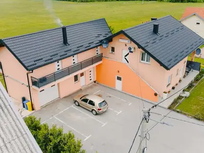 Ferienwohnung für 4 Personen in Korenica 4/10