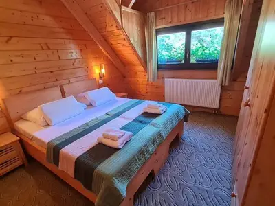 Ferienwohnung für 4 Personen in Korenica 10/10