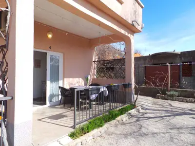 Ferienwohnung für 4 Personen (45 m²) in Kornić 3/10